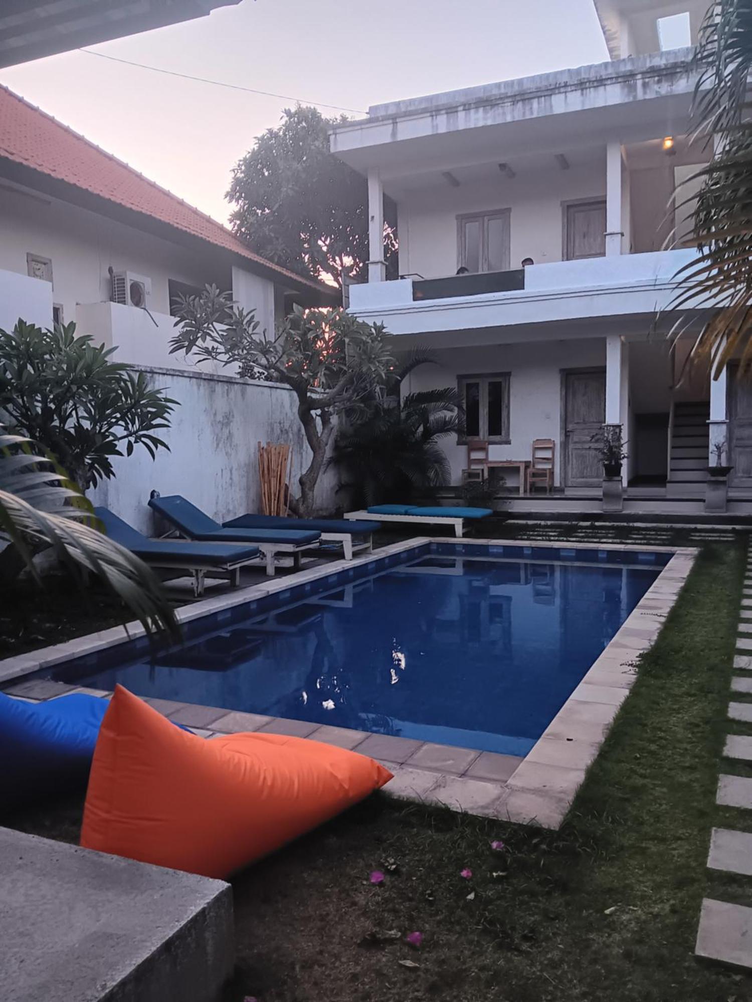 Adore Guesthouse Амед Экстерьер фото
